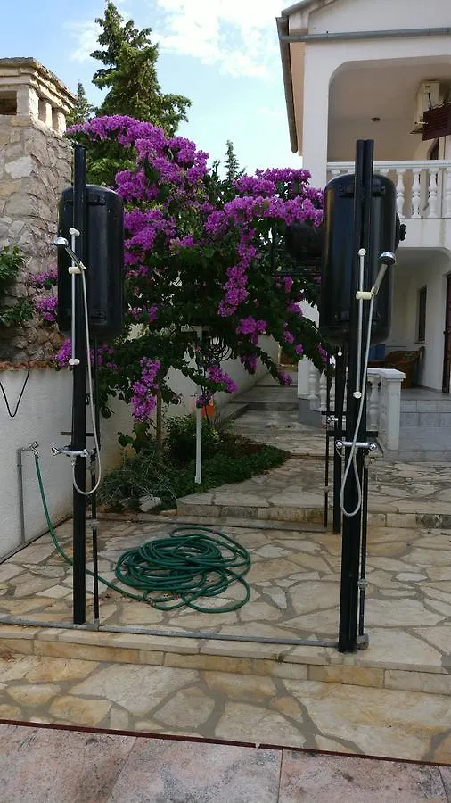 Apartments Antolkovic أوغليان كرواتيا