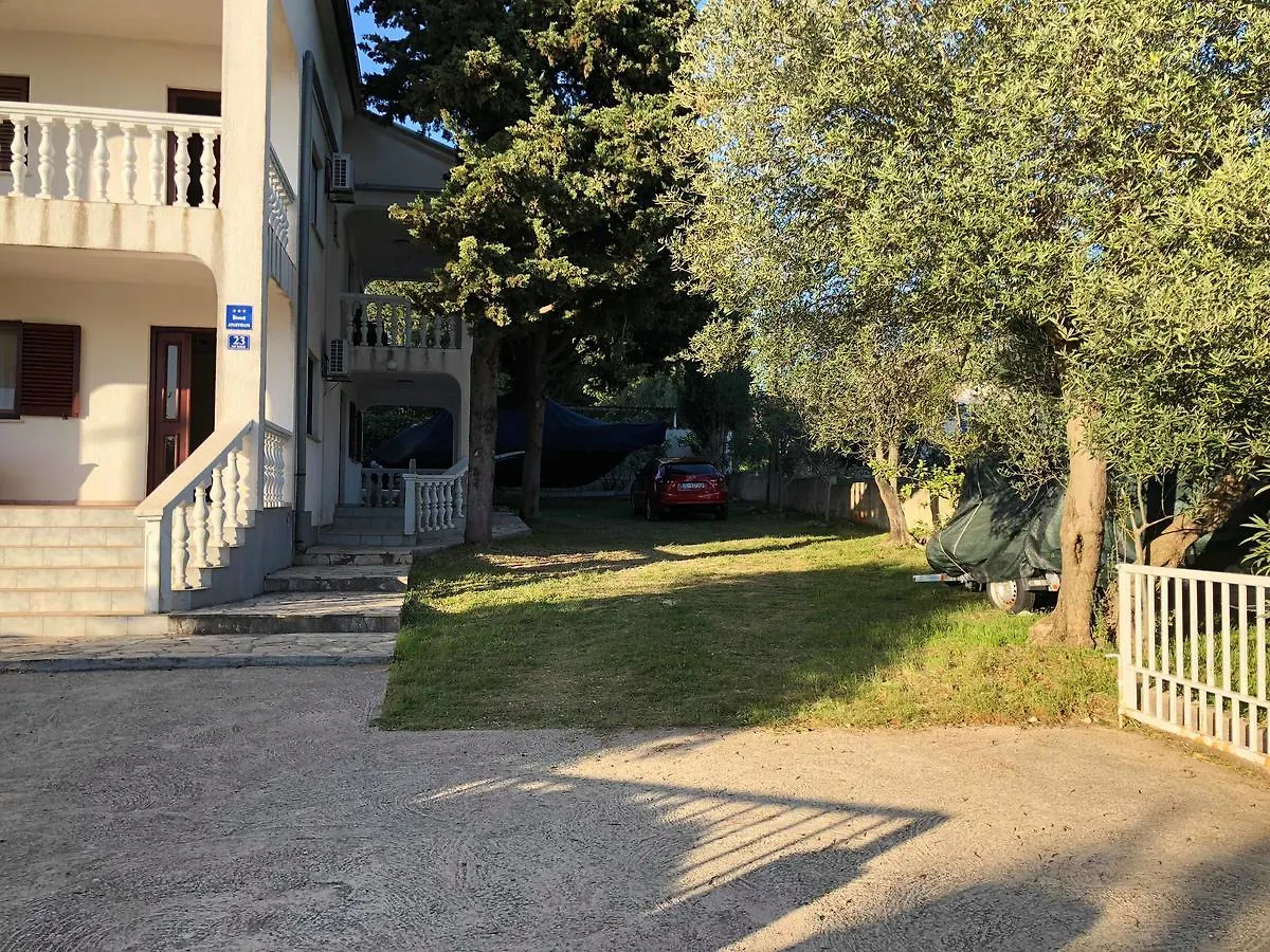 Apartments Antolkovic أوغليان 0*,  كرواتيا